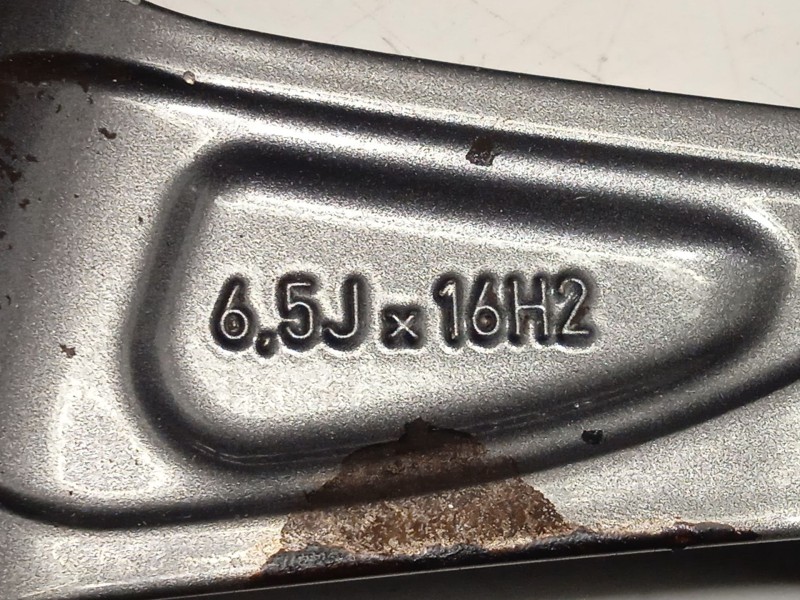 Recambio de llanta para hyundai i30 (pde, pd, pden) 1.6 crdi referencia OEM IAM 52910G4200  