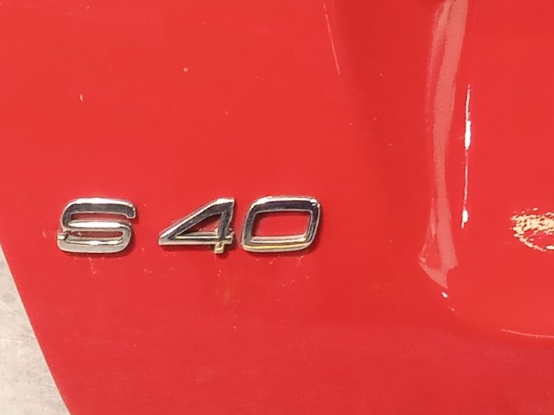 Recambio de tapa maletero para volvo s40 ii (544) 2.0 d referencia OEM IAM 31335491  