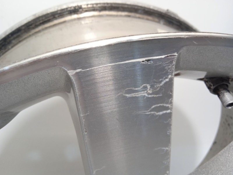 Recambio de llanta para chrysler grand voyager v (rt) 2.8 crd referencia OEM IAM 1BD60TRMAC K1BD60PAKAC 1BD60PAKAC