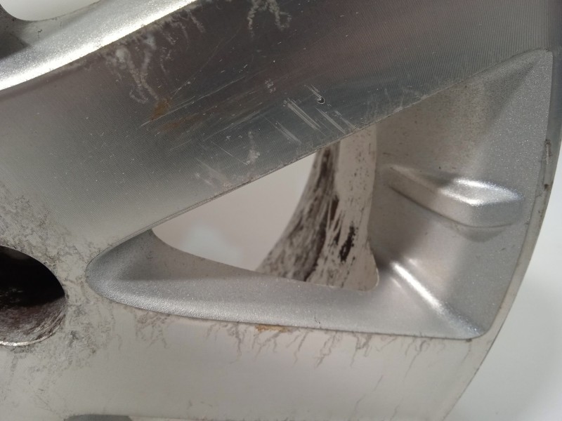 Recambio de llanta para chrysler grand voyager v (rt) 2.8 crd referencia OEM IAM 1BD60TRMAC K1BD60PAKAC 1BD60PAKAC