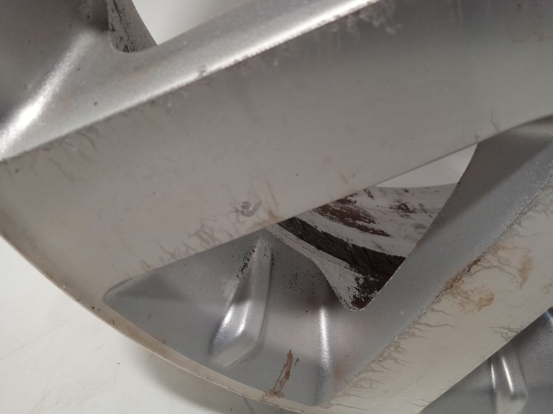 Recambio de llanta para chrysler grand voyager v (rt) 2.8 crd referencia OEM IAM 1BD60TRMAC K1BD60PAKAC 1BD60PAKAC