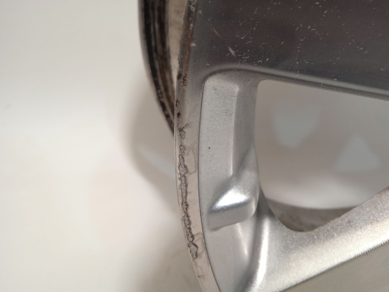 Recambio de llanta para chrysler grand voyager v (rt) 2.8 crd referencia OEM IAM 1BD60TRMAC K1BD60PAKAC 1BD60PAKAC