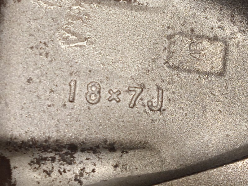 Recambio de llanta para lexus rx (_u3_) 400h (mhu38_) referencia OEM IAM 4261148451 4261148450 