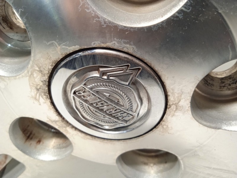 Recambio de llanta para chrysler 300c (lx, le) 3.0 crd referencia OEM IAM 1DP35TRMAA K0UQ72PAKAA UQ72PAKAA