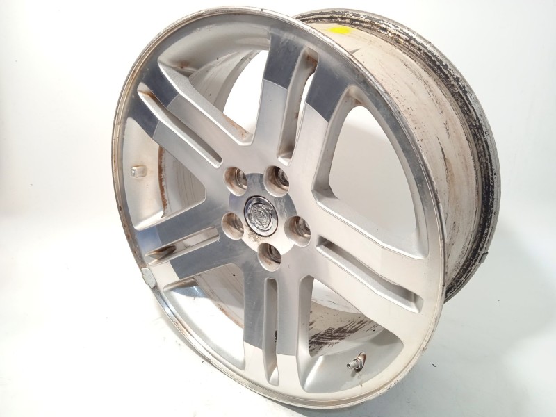 Recambio de llanta para chrysler 300c (lx, le) 3.0 crd referencia OEM IAM 1DP35TRMAA K0UQ72PAKAA UQ72PAKAA