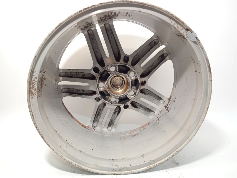 Recambio de llanta para chrysler 300c (lx, le) 3.0 crd referencia OEM IAM 1DP35TRMAA K0UQ72PAKAA UQ72PAKAA