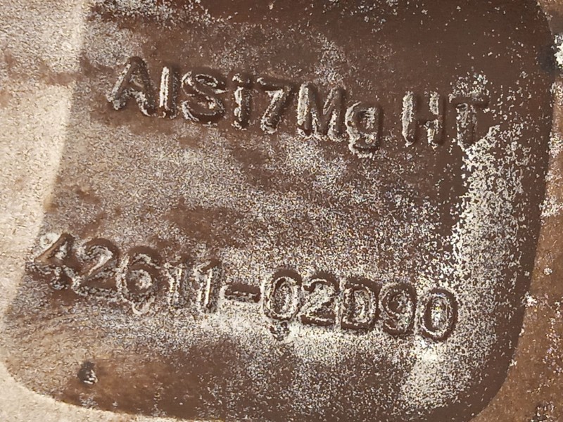 Recambio de llanta para toyota auris (_e15_) 1.8 hybrid (zwe150_) referencia OEM IAM 4261102D90  