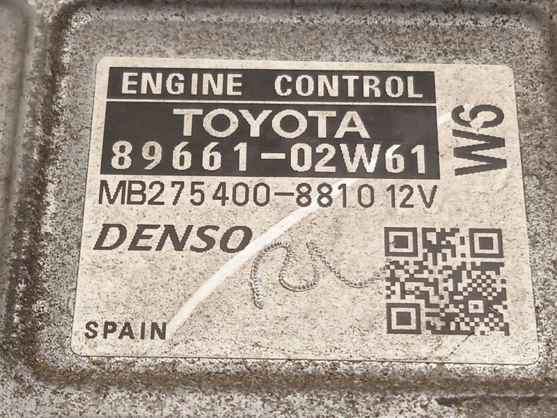 Recambio de centralita motor uce para toyota auris (_e15_) 1.6 (zre151_) referencia OEM IAM 8966102W61  MB2754008810