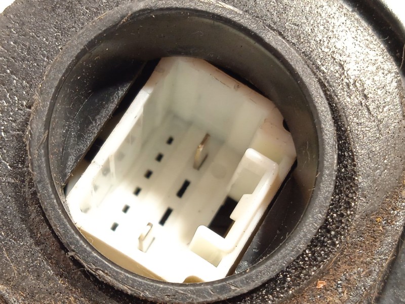 Recambio de cerradura puerta trasera izquierda para toyota auris (_e15_) 1.6 (zre151_) referencia OEM IAM 6906002170  