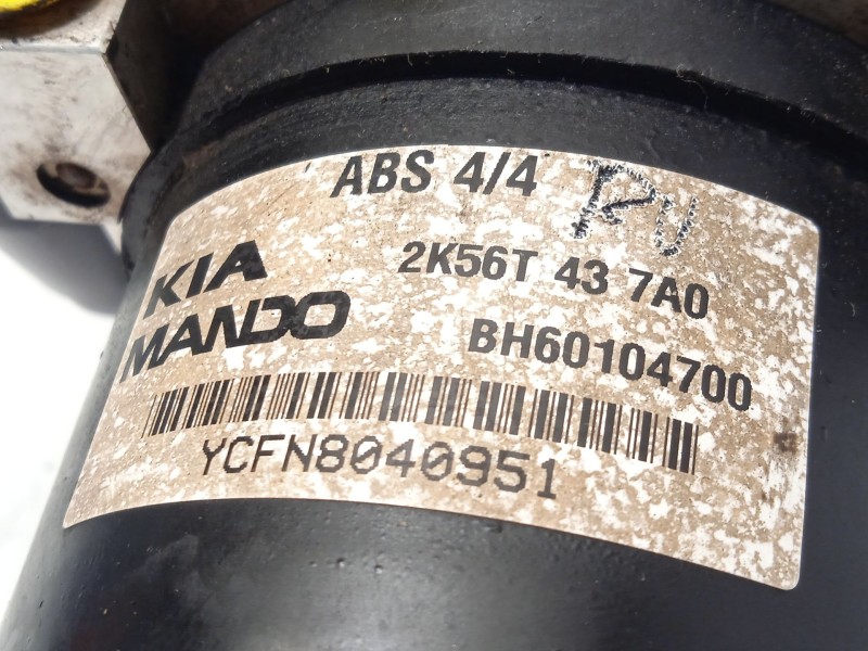 Recambio de abs para kia carnival ii (gq) 2.5 v6 referencia OEM IAM 2K56T437A0 0K2FA667B0 BH60104700