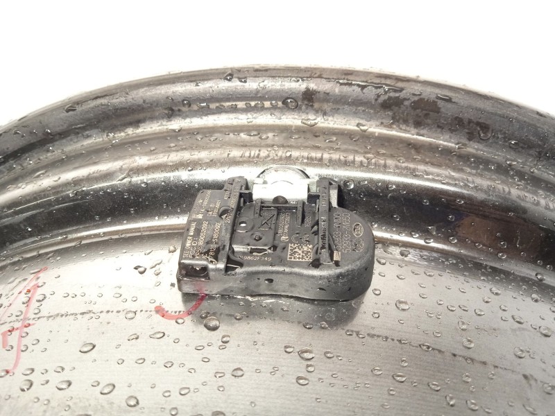 Recambio de llanta para kia sorento iii (um) 2.2 crdi referencia OEM IAM 52905C5330  