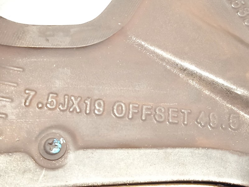 Recambio de llanta para kia sorento iii (um) 2.2 crdi referencia OEM IAM 52905C5330  