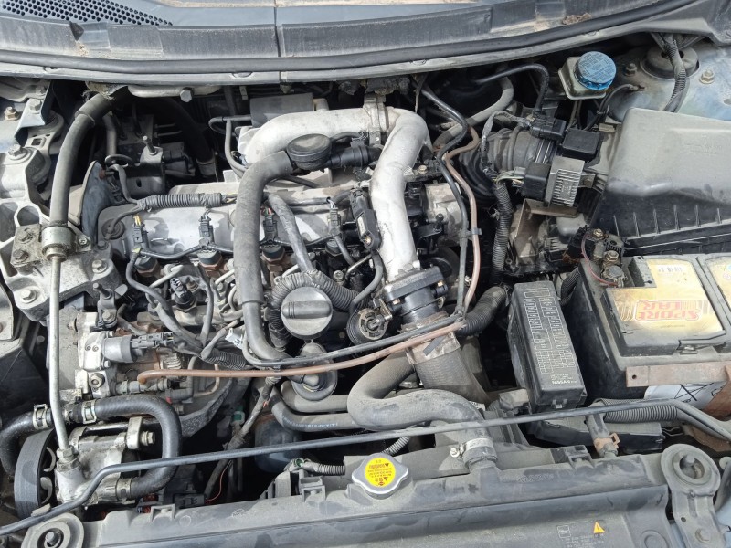 nissan primera (p12) del año 2003