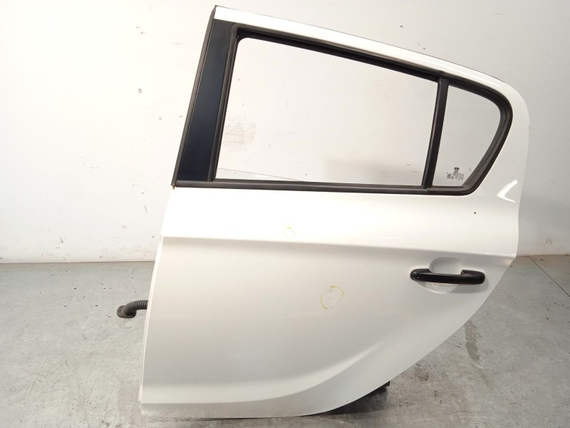 Recambio de puerta trasera izquierda para hyundai i20 i (pb, pbt) 1.4 referencia OEM IAM 770031J000  