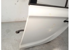 Recambio de puerta trasera izquierda para hyundai i20 i (pb, pbt) 1.4 referencia OEM IAM 770031J000   2