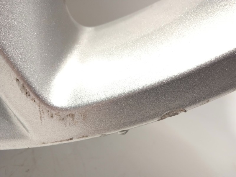 Recambio de llanta para land rover discovery sport 2.0 td4 cat referencia OEM IAM FK721007AB LR073512 