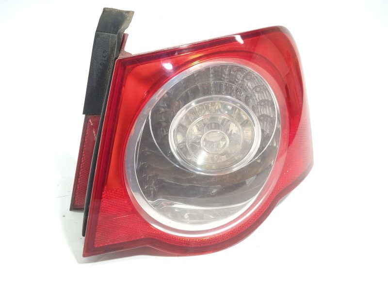 Recambio de piloto trasero derecho para volkswagen passat b6 (3c2) 2.0 tdi 16v referencia OEM IAM 3C5945096C  