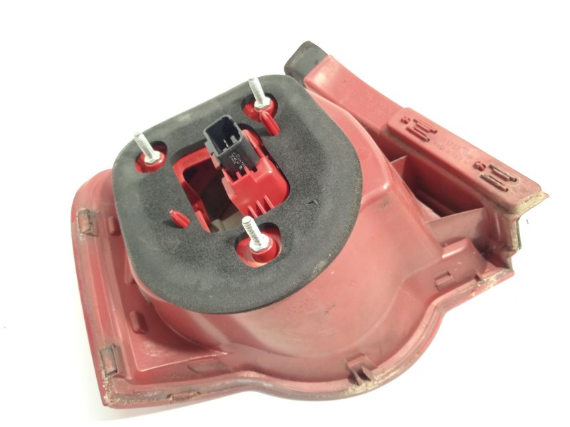 Recambio de piloto trasero derecho para volkswagen passat b6 (3c2) 2.0 tdi 16v referencia OEM IAM 3C5945096C  