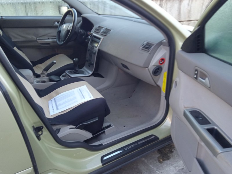 volvo s40 ii (544) del año 2005