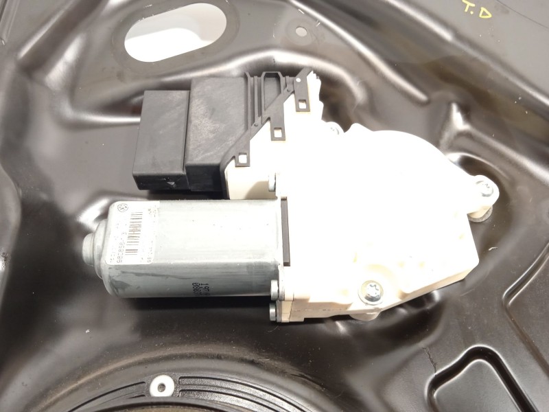 Recambio de elevalunas trasero derecho para volkswagen passat b6 (3c2) 2.0 tdi 16v referencia OEM IAM 1K0959704P  
