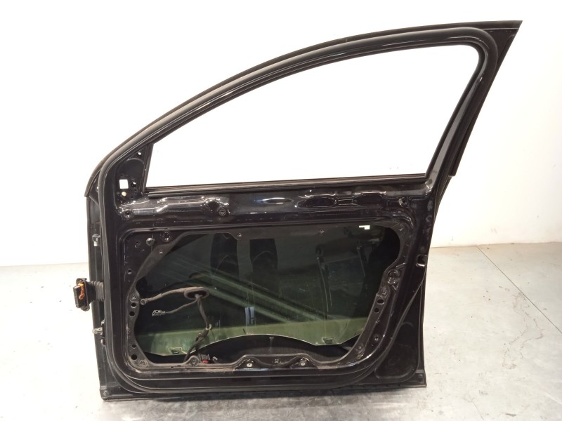 Recambio de puerta delantera derecha para volkswagen passat b6 (3c2) 2.0 tdi 16v referencia OEM IAM 3C4831056J  