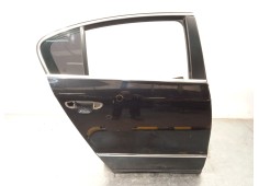 Recambio de puerta trasera derecha para volkswagen passat b6 (3c2) 2.0 tdi 16v referencia OEM IAM 3C5833056H  