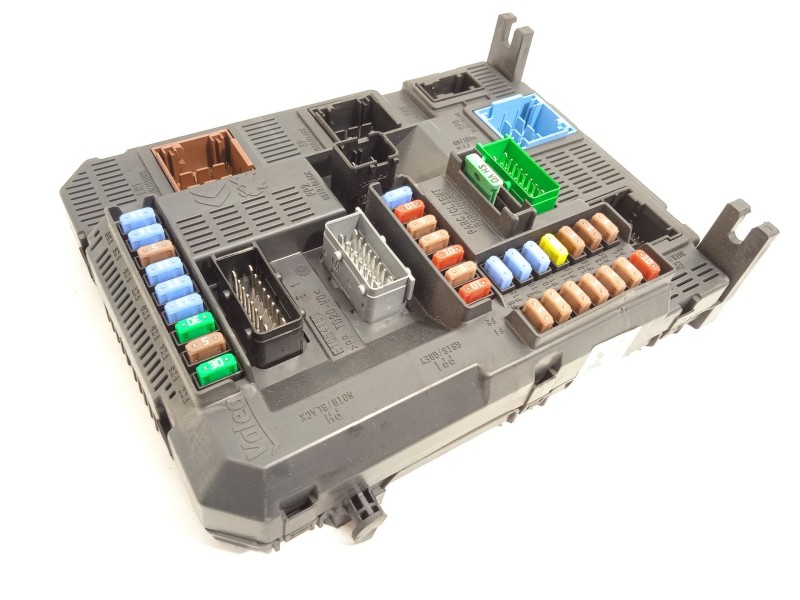 Recambio de caja reles / fusibles para peugeot 2008 i (cu_) 1.2 thp 110 / puretech 110 referencia OEM IAM 9807532080 1611785780 