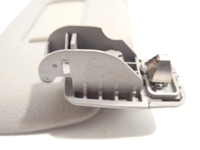 Recambio de parasol derecho para bmw 1 (f20) 116 d referencia OEM IAM 51167319508  