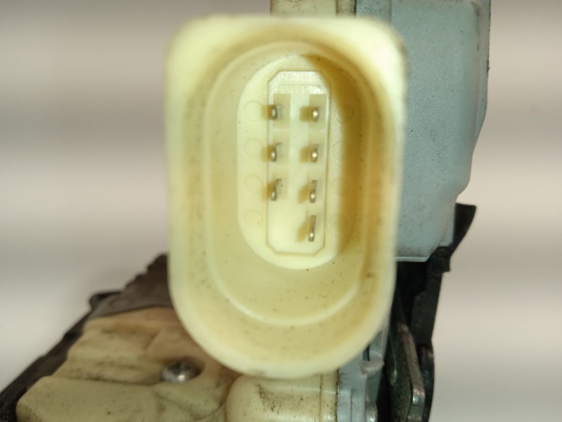 Recambio de cerradura puerta trasera derecha para volkswagen passat b6 (3c2) 2.0 tdi 16v referencia OEM IAM 3C4839016A  