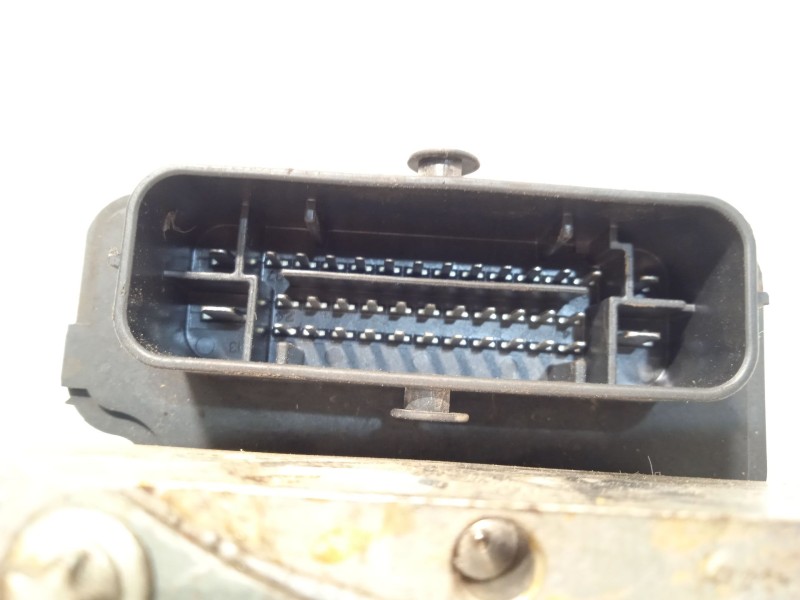 Recambio de abs para toyota auris active referencia OEM IAM 4454002391 2265106455 269637