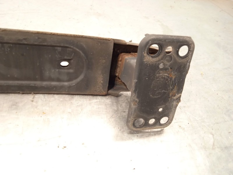 Recambio de refuerzo paragolpes delantero para ford ka (ru8) 1.3 tdci referencia OEM IAM 1560683 9S51B10922GA 