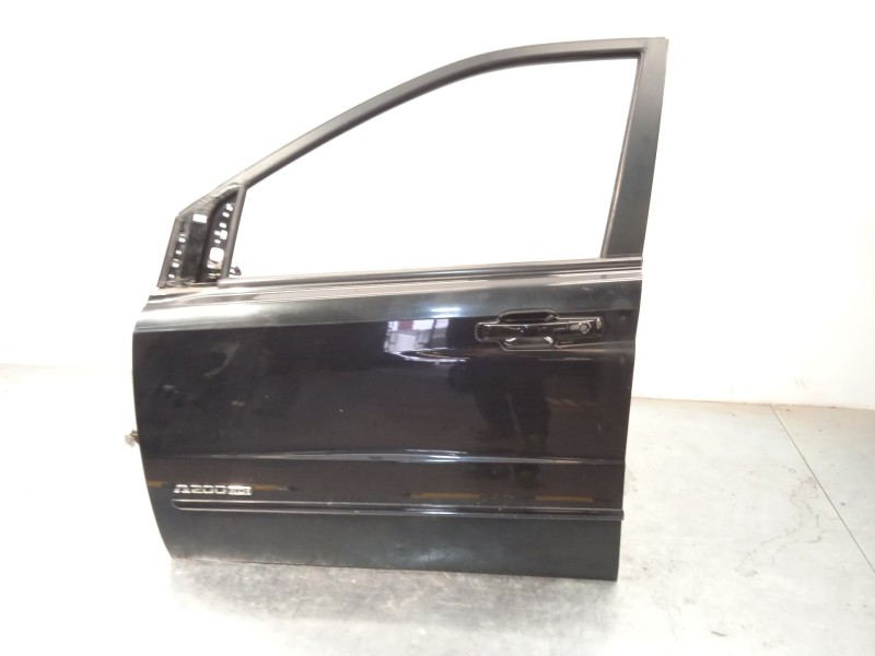 Recambio de puerta delantera izquierda para ssangyong actyon i 2.0 xdi referencia OEM IAM 6201109106  