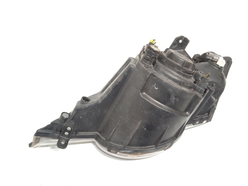 Recambio de faro derecho para ssangyong actyon i 2.0 xdi referencia OEM IAM 8310231302  