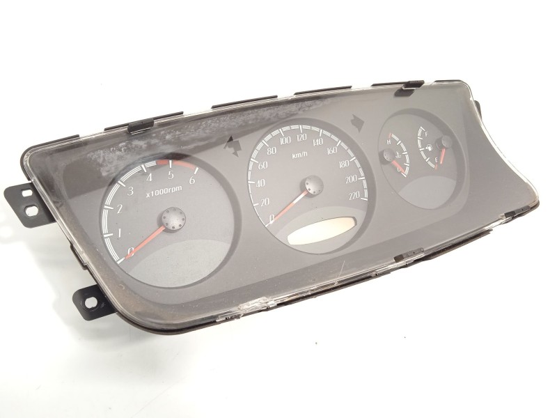 Recambio de cuadro instrumentos para ssangyong actyon i 2.0 xdi referencia OEM IAM 8021031520  