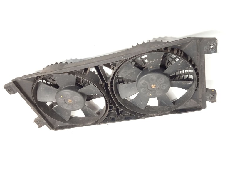 Recambio de electroventilador para ssangyong actyon i 2.0 xdi referencia OEM IAM 8821021050  