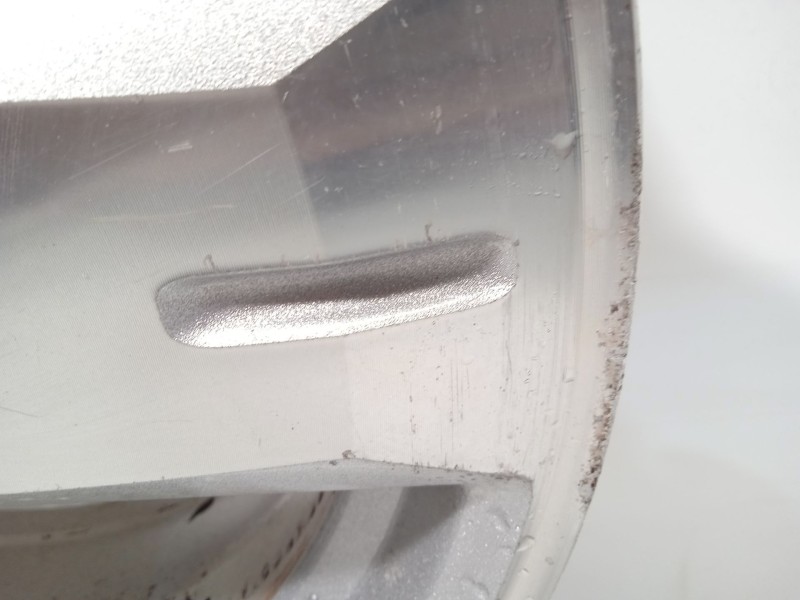 Recambio de llanta para dodge journey 2.0 crd referencia OEM IAM 1CY84TRMAA 1CY85TRMAA 