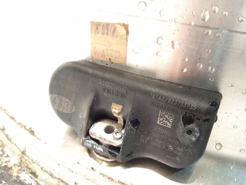 Recambio de llanta para dodge journey 2.0 crd referencia OEM IAM 1CY84TRMAA 1CY85TRMAA 