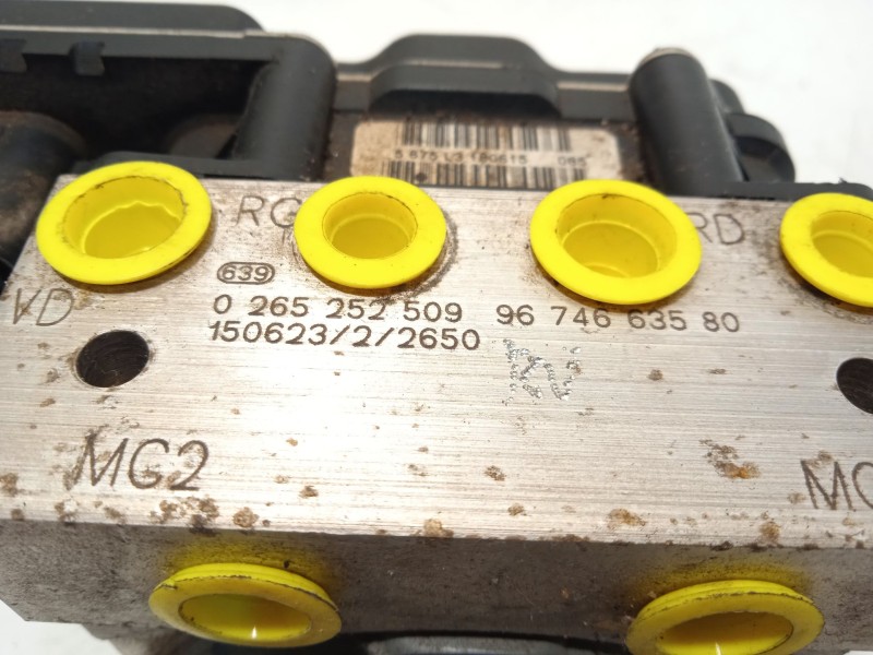 Recambio de abs para dacia duster furgoneta/suv 1.5 dci referencia OEM IAM 9674663580 9808782480 0265252509
