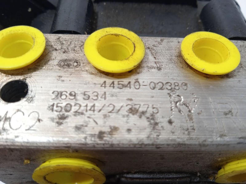 Recambio de abs para toyota auris active referencia OEM IAM 4454002380 2265106455 269534