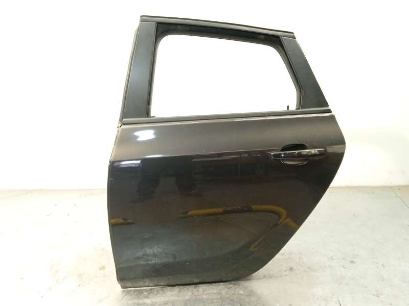 PUERTA TRASERA IZQUIERDA 13285610 