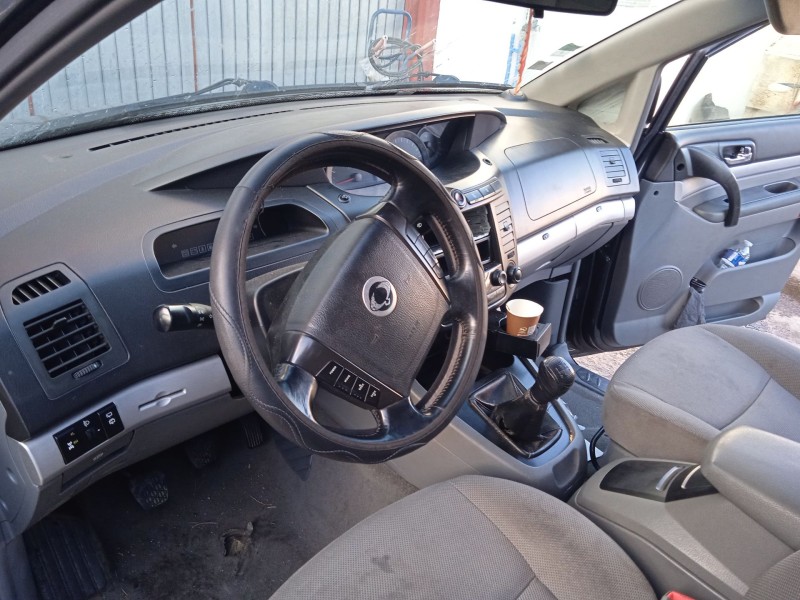 ssangyong rodius i del año 2006