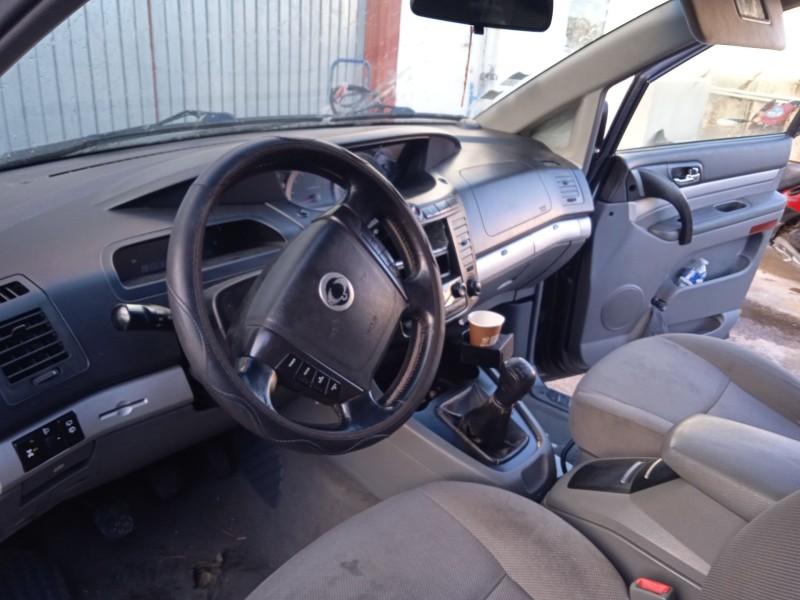 ssangyong rodius i del año 2006