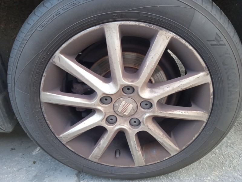 seat altea (5p1) del año 2010