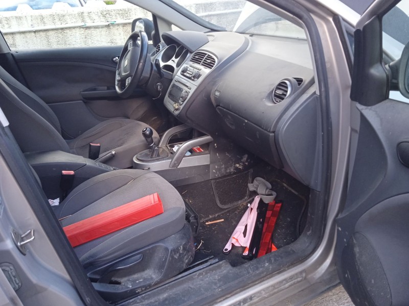 seat altea (5p1) del año 2010