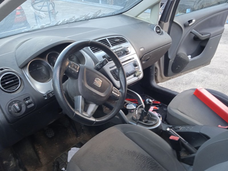 seat altea (5p1) del año 2010