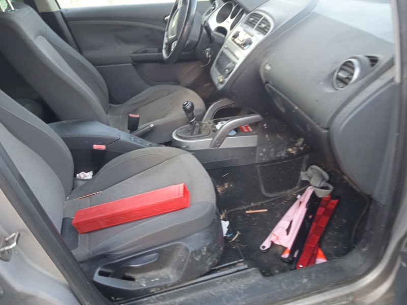 seat altea (5p1) del año 2010