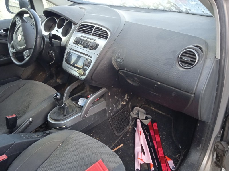 seat altea (5p1) del año 2010