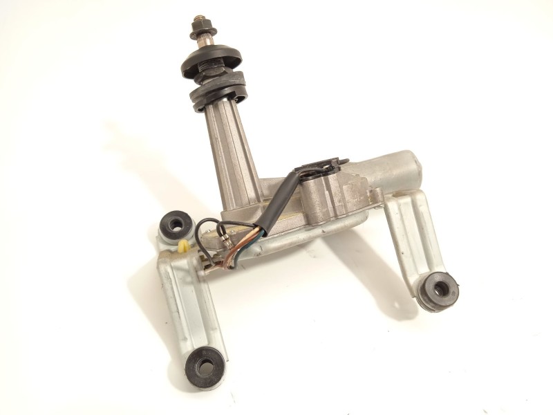 Recambio de motor limpia trasero para ssangyong actyon i 2.0 xdi referencia OEM IAM 8615031000  