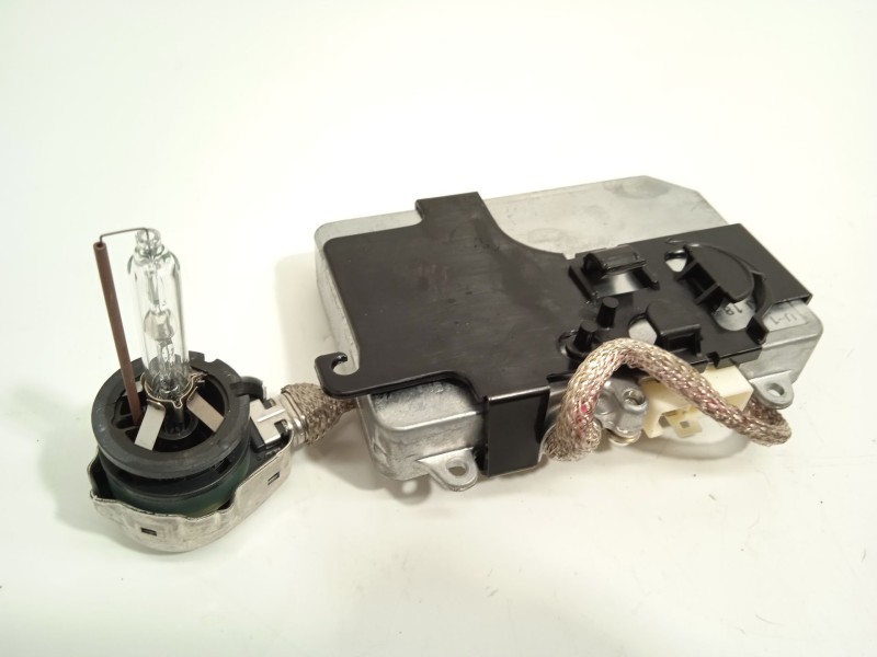 Recambio de centralita faros xenon para lexus rx (_u3_) 400h (mhu38_) referencia OEM IAM 8596751010  3900077511