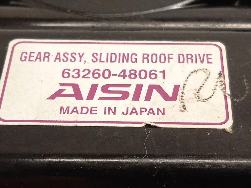 Recambio de motor techo electrico para lexus rx (_u3_) 400h (mhu38_) referencia OEM IAM 47107111211  2331000361